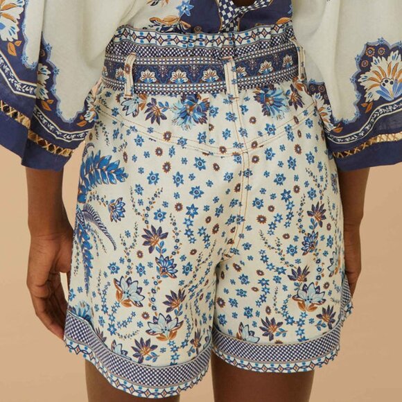 FARM Rio off-white encanto tropical shorts 26 - Picture 2 of 3